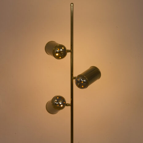 21214 Italian brass floor lamp in Hollywood regency style-15 Italian brass floor lamp in Hollywood regency style scaled