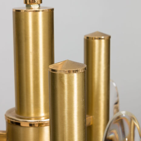 21218 Para włoskich żyrandoli Gaetano Sciolari z połowy wieku z mosiądzu i kryształów, lata 60. 70.7 Pair of Italian mid century Gaetano Sciolari chandeliers in brass and crystals s s scaled