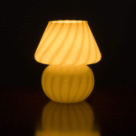 21223 Small Venini mushroom lamp with gentle swirl-7 Small Venini mushroom lamp with gentle swirl scaled