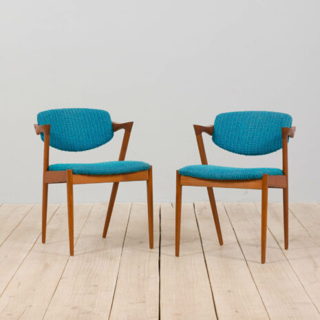 21229 Pair of 42 Kai Kristiansen teak chairs in original blue bouclé upholstery-2 Pair of Kai Kristiansen teak chairs in original blue boucle upholstery scaled