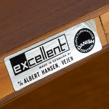 21237 Duńska doskonała szafka ścienna z drewna tekowego z biurkiem z 2 szufladami-17 Danish excellent teak wall unit with a desk with drawers scaled