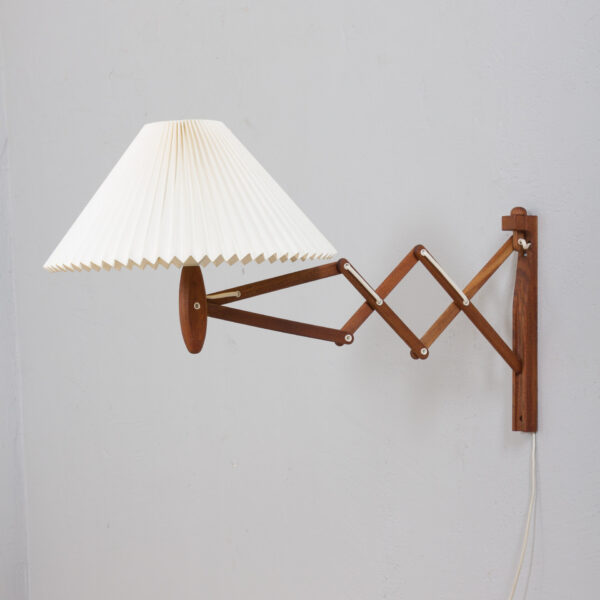 Danish Le Klint scissor lamp in teak  scaled