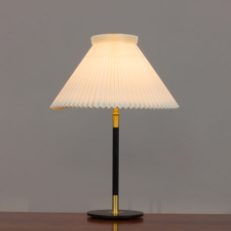 21245 Le Klint table lamp with brass and black base-6 Le Klint table lamp with brass and black base scaled