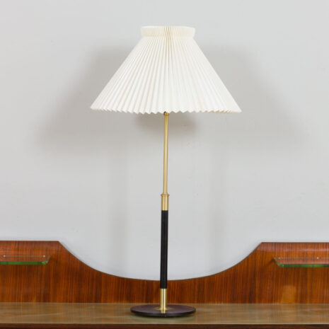 21245 Le Klint table lamp with brass and black base-7-8 Le Klint table lamp with brass and black base scaled