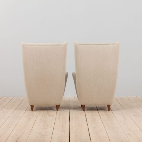 21247 Pair of Gio Ponti Wingback lounge chairs reupholstered in Belgium linen -5 Pair of Gio Ponti Wingback lounge chairs reupholstered in Belgium linen scaled