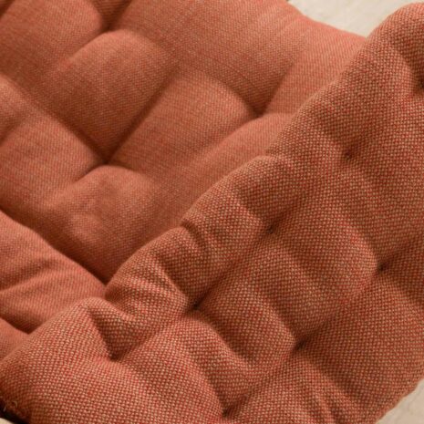 21255 Fotel wypoczynkowy Pernilla w nowej bawełnianej tapicerce, Bruno Mathsson-10 Pernilla lounge chair in new cotton upholstery Bruno Mathsson scaled