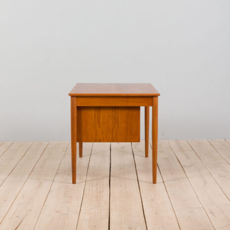 21258 mogensen biurko z drewna tekowego-6 mogensen teak desk scaled