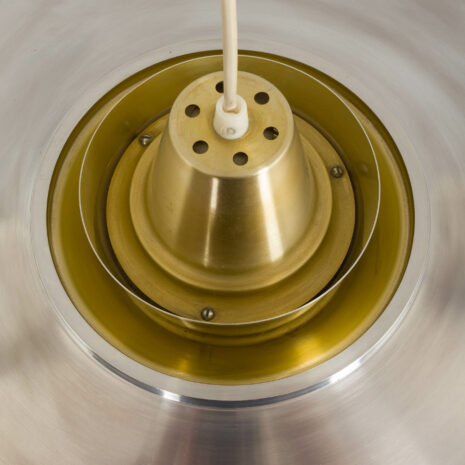 21266 Vintage duńska lampa wisząca z mosiądzu i aluminium 1960s-6 Vintage duńska lampa wisząca z mosiądzu i aluminium w skali s