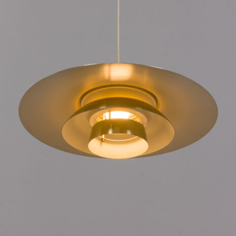 21266 Duńska lampa wisząca Vintage z mosiądzu i aluminium 1960s-8 Vintage duńska lampa wisząca z mosiądzu i aluminium w skali s