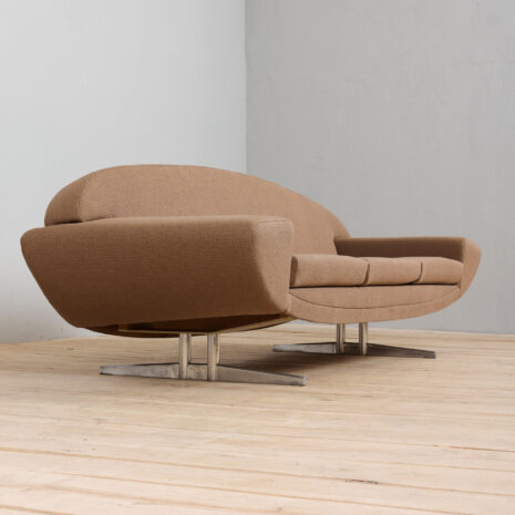 21076 Johannes Andersen dla Trensum Capri sofa w brązowej tapicerce-6 Johannes Andersen dla Trensum Sofa Capri w brązowej tapicerce w skali