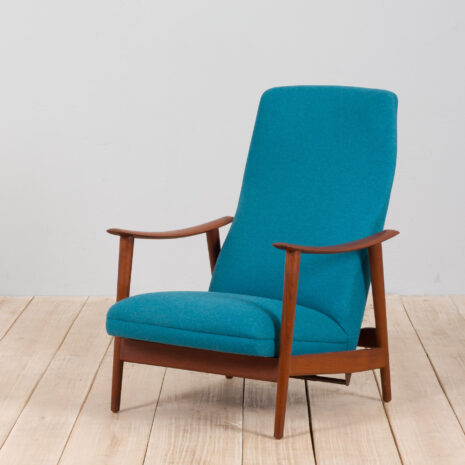reclining chair in vodder style  scaled