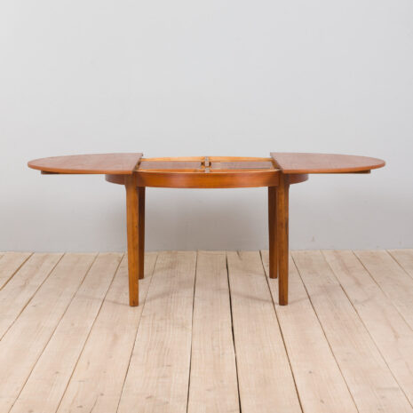 21259 Duński okrągły stół przedłużający z drewna tekowego z ukrytymi liśćmi, lata 60-te-2 Mid century Danish Round teak extension table with hidden leaves s scaled