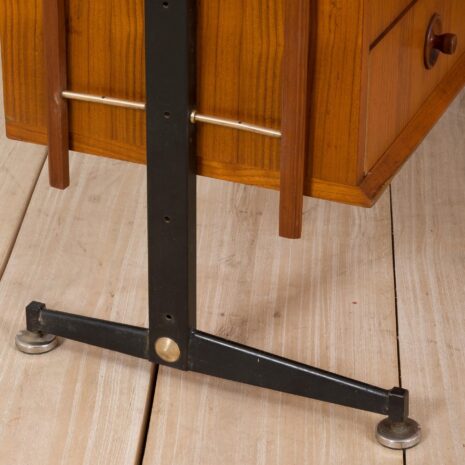 21264 Itailan mid century free standing teak wall unit with brass details, 1960s-12 Itailan mid century free standing teak wall unit with brass details s scaled