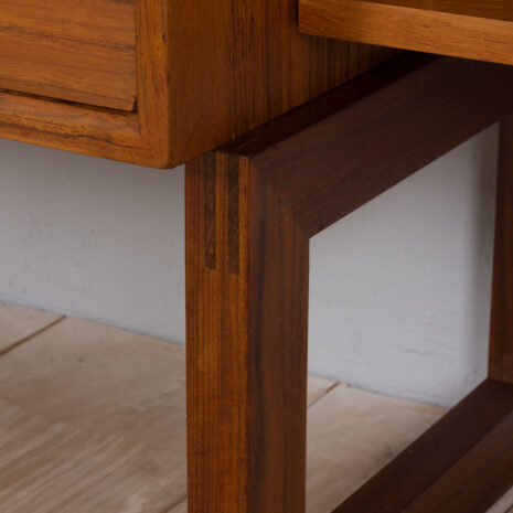 21273 Free standing Cadovius Royal System Shelving Unit in teak by P. Cadovius for Cado, 1960s-16 Free standing Cadovius Royal System Shelving Unit in teak by P