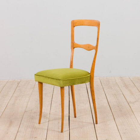 21280 Zestaw 6 włoskich krzeseł do jadalni z połowy wieku z nowego zielonego aksamitu, lata 1960-6 Zestaw włoskich krzeseł do jadalni z połowy wieku, pokrytych nowym zielonym aksamitem w skali s.