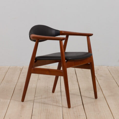 21074 Vintage Erik Kirkegaard Glostrup solid teak chair in new black leather upholstery , Denmark, 60s-3 Vintage Erik Kirkegaard Glostrup solid teak chair in new black leather upholstery Denmark s scaled
