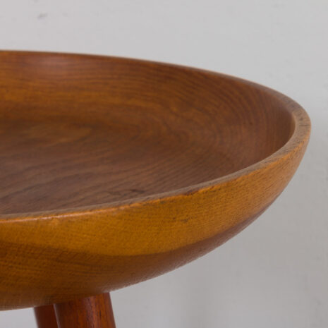 21235 vintage Danish Bowl shape three legged oak and teak side table, 60s-3 vintage Danish Bowl shape three legged oak and teak side table s scaled