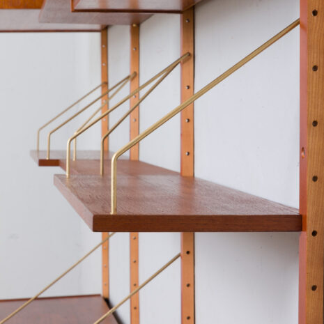 21305 vintage three bay teak wall unit with a desk and 4 cabinets and 5 shelves-18 vintage three bay teak wall unit with a desk and cabinets and shelves scaled