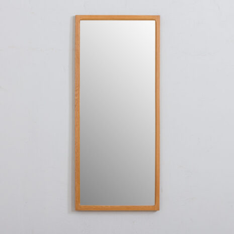 21323 Średniowieczna duńska dębowa rama lustra -1 Mid century Danish oak mirror frame scaled