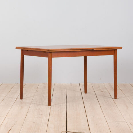 Danish Extendable Teak Dining Table by Willy Sigh for H