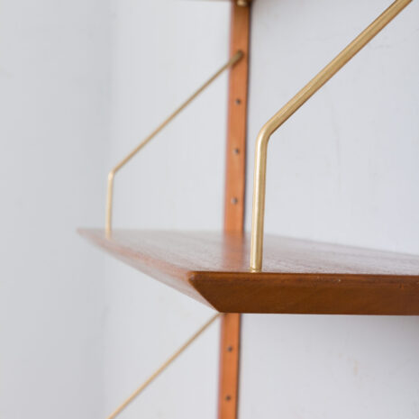 Duńska szafka ścienna z połowy wieku z półkami o szerokości 100 cm, lata 70. Danish mid century wall unit with cm wide shelves s scaled