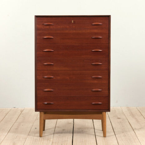 21337 Danish Teak Dresser By Johannes Sorth For Nexø Møbelfabrik, 1960s-3-3 Danish Teak Dresser By Johannes Sorth For Nexo Mobelfabrik s scaled