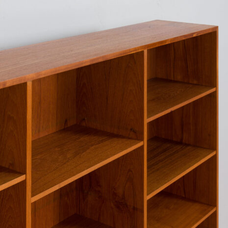 21339 Regał Borge Mogensen z jasnego drewna tekowego, Dania 1960-15 Borge Mogensen bookcase in light teak Denmark s scaled