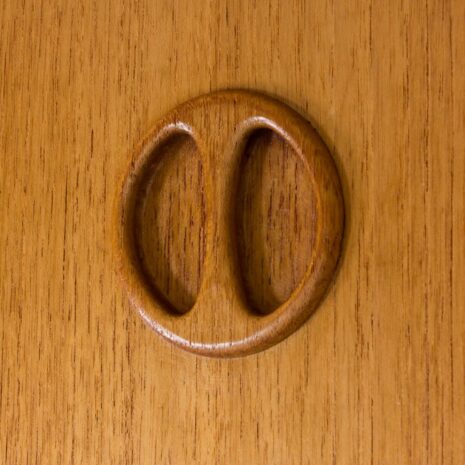 21345 Scandinavian oak wall unit by Sven Andersen, Norway 1970-18 Scandinavian oak wall unit by Sven Andersen Norway scaled