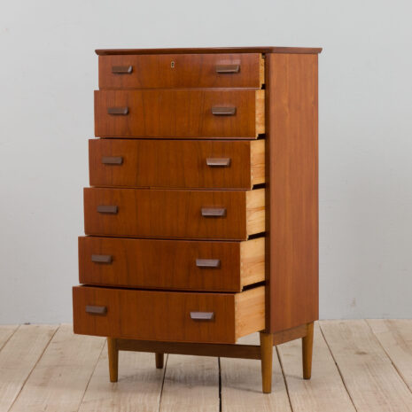21397 Chest of drawers in teak-3 Chest of drawers in teak scaled