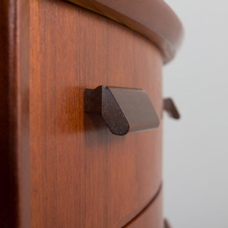 21397 Chest of drawers in teak-8 Chest of drawers in teak scaled