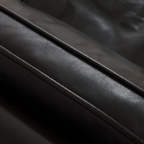 21398 Black leather sofa-10 Black leather sofa scaled