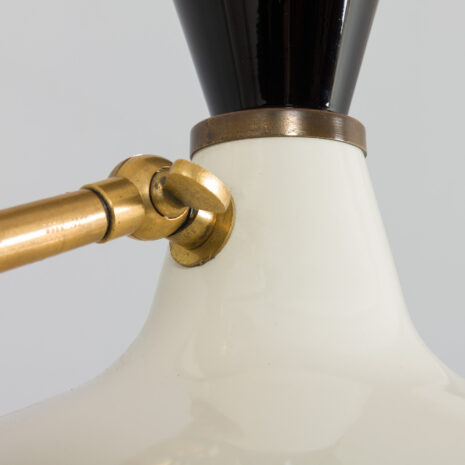 21399 Italian brass floor lamp in the style of Stilnovo -7 Italian brass floor lamp in the style of Stilnovo scaled