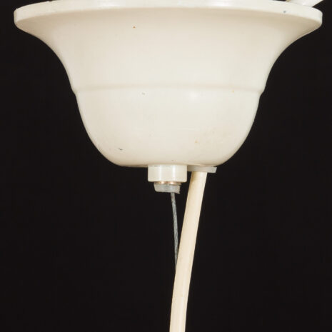 21386 Włoska lampa wisząca kula ze szkła Murano w stylu Venini, lata 1970-7 Włoska lampa wisząca w kształcie kuli ze szkła Murano w stylu Venini.