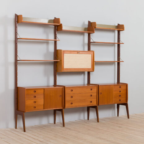 21410 Scandinavian 3 bay wall unit Ergo with 7 shelves, bar cabinet and 3 cabinets by John Texmon for Blindheim Møbelfabrikk, 1960s-5 Scandinavian bay wall unit Ergo with shelves bar cabinet and cabinets by John Texmon for Blindheim Mobelfabrikk s scaled