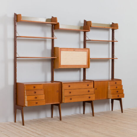 21410 Scandinavian 3 bay wall unit Ergo with 7 shelves, bar cabinet and 3 cabinets by John Texmon for Blindheim Møbelfabrikk, 1960s-7 Scandinavian bay wall unit Ergo with shelves bar cabinet and cabinets by John Texmon for Blindheim Mobelfabrikk s scaled