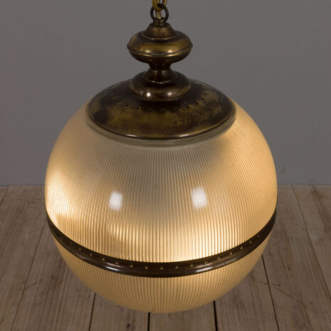 21411 Lampa z mosiądzu i szkła Murano w stylu Gio Ponti Włochy 1950-8 Lampa z mosiądzu i szkła Murano w stylu włoskiej lampy Gio Ponti.