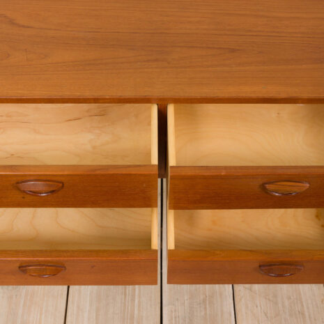 21413 Chest of drawers in teak-8 Chest of drawers in teak scaled