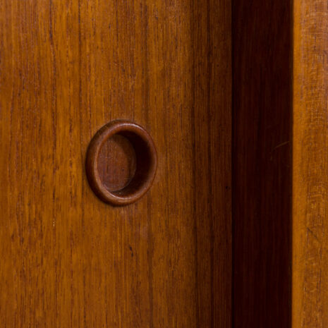 21418 teak 3 bay preben Sorensen wall unit with a desk shelf, 2 cabinets and 8 shelves-18 teak bay preben Sorensen wall unit with a desk shelf cabinets and shelves scaled