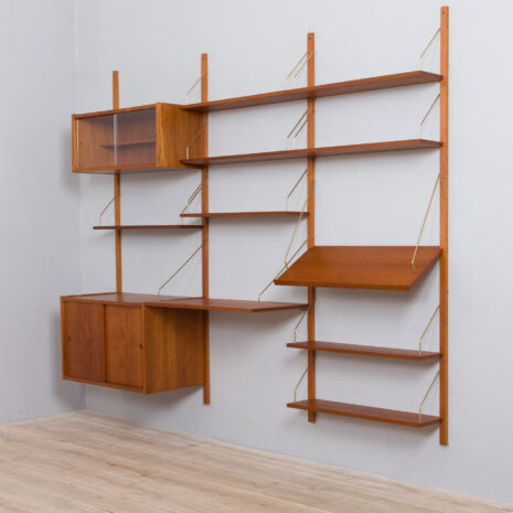 21418 teak 3 bay preben Sorensen wall unit with a desk shelf, 2 cabinets and 8 shelves-8 teak bay preben Sorensen wall unit with a desk shelf cabinets and shelves scaled