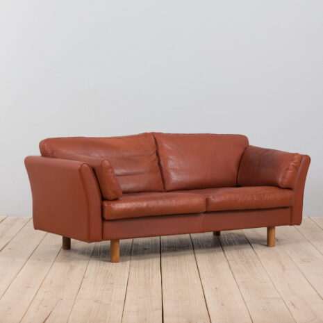21423 brązowa skórzana sofa-1 brown leather sofa scaled