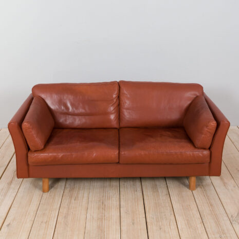 21423 brown leather sofa-12 brown leather sofa scaled