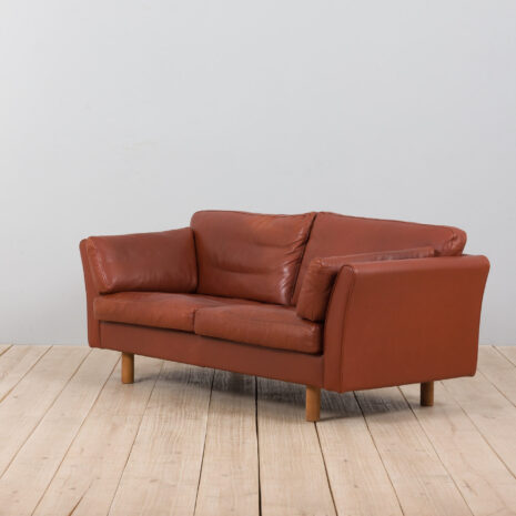 21423 brown leather sofa-3 brown leather sofa scaled
