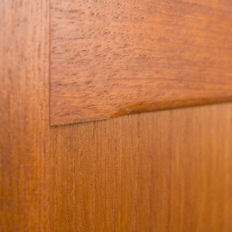 21437 Free standing 3 bay teak ergo wall unit with a desk, 4 cabinets and 5 shelves-14 Free standing bay teak ergo wall unit with a desk cabinets and shelves scaled