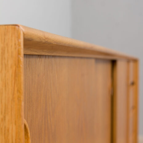 21444 Arne Vodder style wide oak sideboard on light base with 4 drawers-20 Arne Vodder style wide oak sideboard on light base with drawers scaled