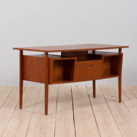 21330 Vintage duńskie biurko z drewna tekowego z 4 szufladami-7 Vintage Danish teak desk in Teak with drawers scaled