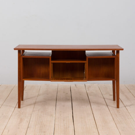 21330 Vintage duńskie biurko z drewna tekowego z 4 szufladami-9 Vintage Danish teak desk in Teak with drawers scaled