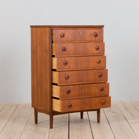 21338 Danish teak chest of drawers attr.to Kai Kristiansen, 1960s-3 Danish teak chest of drawers attr