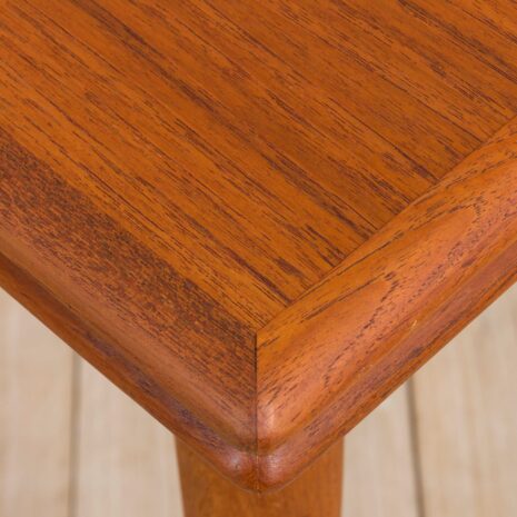 22005 Danish teak dining table extandeble with two hidden leaves-11 Danish teak dining table extandeble with two hidden leaves scaled