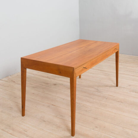 22027 Teak Desk by Severin Hansen for Haslev Denmark, 1960s-14 Teakholz-Schreibtisch von Severin Hansen für Haslev Denmark s scaled