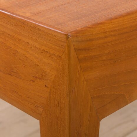 22027 Teak Desk by Severin Hansen for Haslev Denmark, 1960s-9 Teakholz-Schreibtisch von Severin Hansen für Haslev Denmark s scaled
